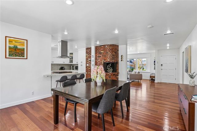 16729 Archwood, Lake Balboa, CA 91406