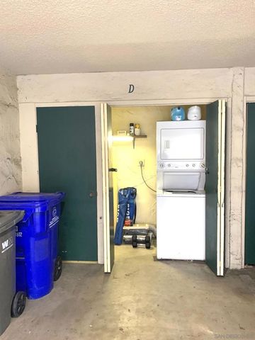 3079 Cowley Way 38, San Diego, CA 92117