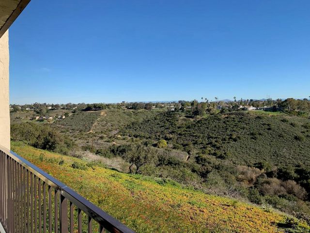 3079 Cowley Way 38, San Diego, CA 92117
