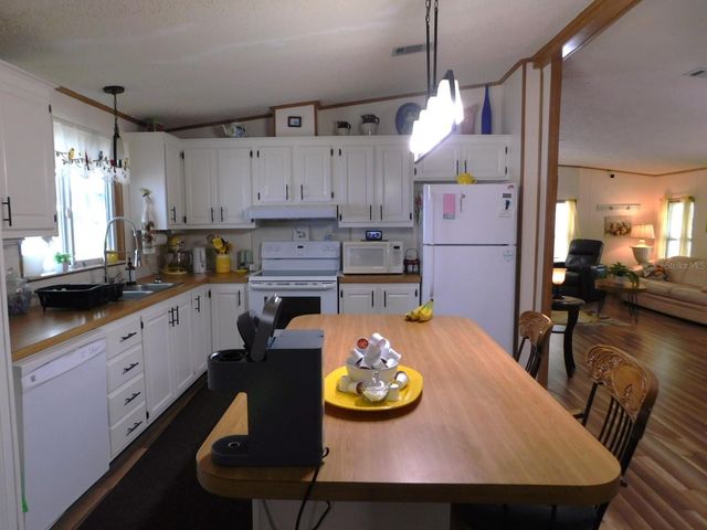 1001 STARKEY ROAD 99, Largo, FL 33771