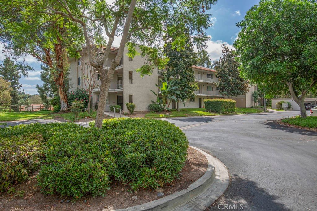3363 Monte Hermoso 2E, Laguna Woods, CA 92637 — exterior