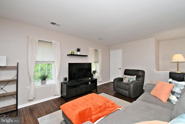 1108B JEFFERSON CT, Lansdale, PA 19446
