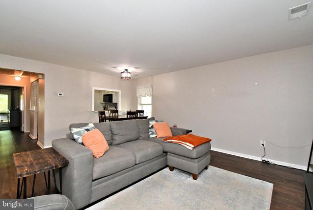 1108B JEFFERSON CT, Lansdale, PA 19446