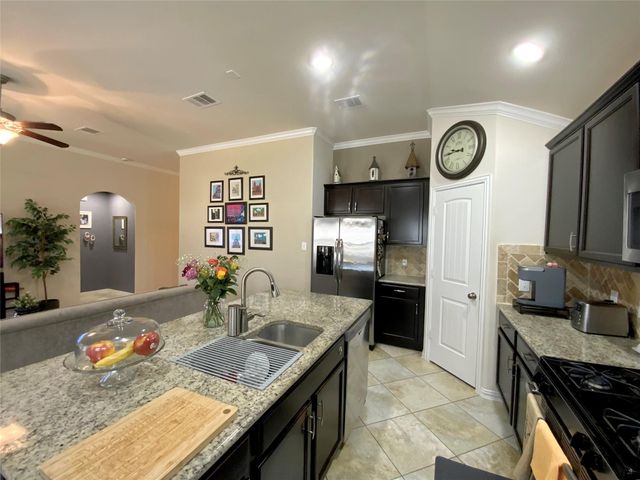 4536 Chestnut Meadows BND, Georgetown, TX 78626