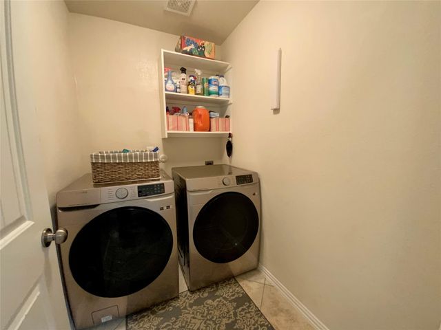 4536 Chestnut Meadows BND, Georgetown, TX 78626