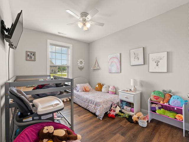 246 Lookout Dr, Winchester, TN 37398