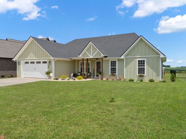 246 Lookout Dr, Winchester, TN 37398