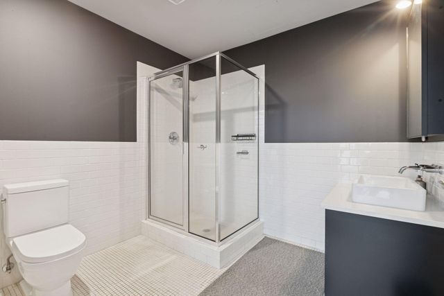 345 6th Avenue N 405, Minneapolis, MN 55401