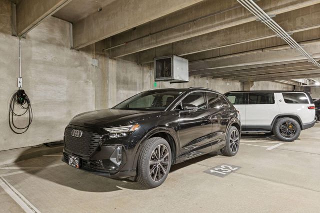 345 6th Avenue N 405, Minneapolis, MN 55401