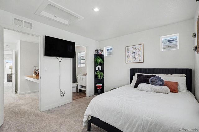 18262 E 49th Place, Denver, CO 80249