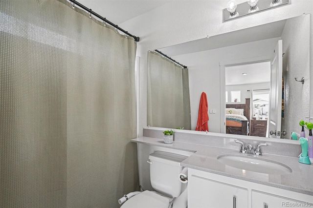 18262 E 49th Place, Denver, CO 80249