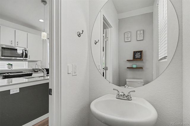 18262 E 49th Place, Denver, CO 80249