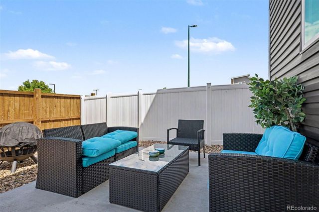 18262 E 49th Place, Denver, CO 80249