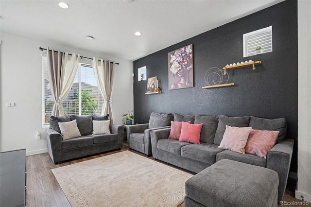 18262 E 49th Place, Denver, CO 80249