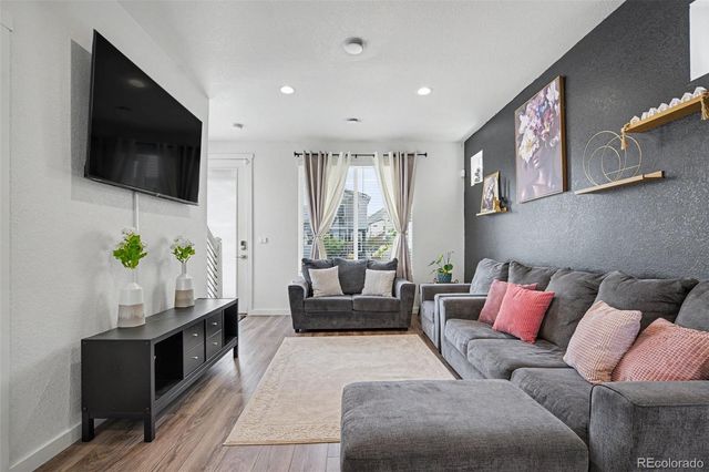 18262 E 49th Place, Denver, CO 80249