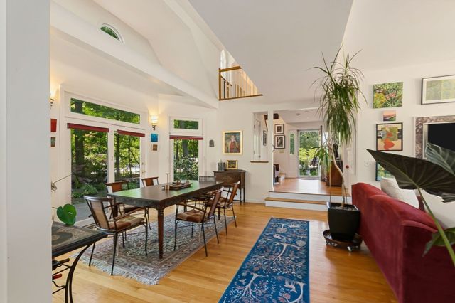 2 Coombs Circle 1, Newburyport, MA 01950