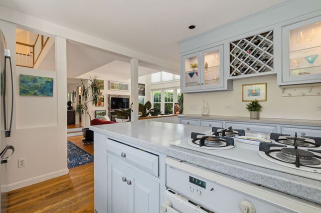2 Coombs Circle 1, Newburyport, MA 01950