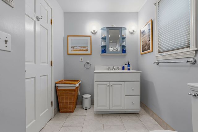 2 Coombs Circle 1, Newburyport, MA 01950