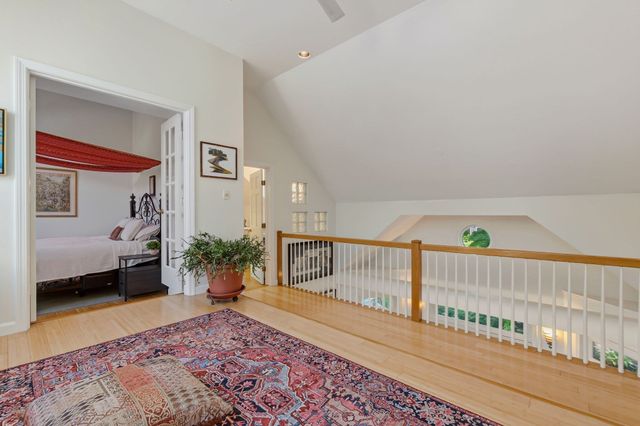 2 Coombs Circle 1, Newburyport, MA 01950