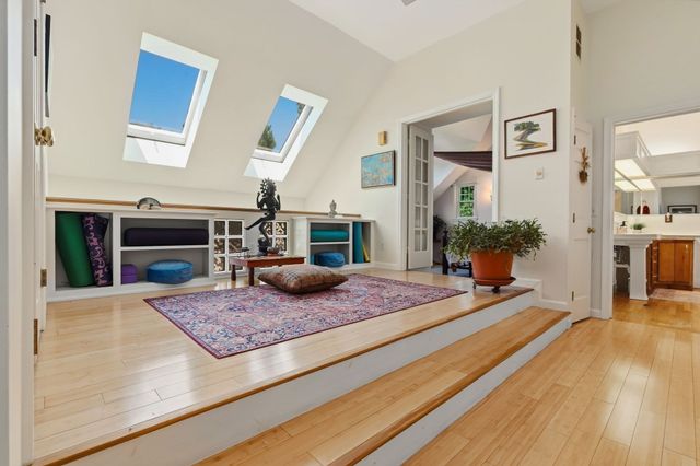 2 Coombs Circle 1, Newburyport, MA 01950