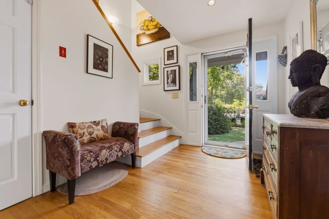 2 Coombs Circle 1, Newburyport, MA 01950