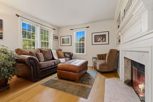 2 Coombs Circle 1, Newburyport, MA 01950
