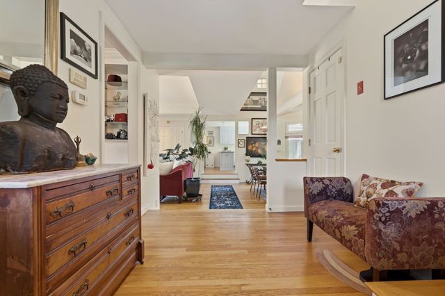 2 Coombs Circle 1, Newburyport, MA 01950
