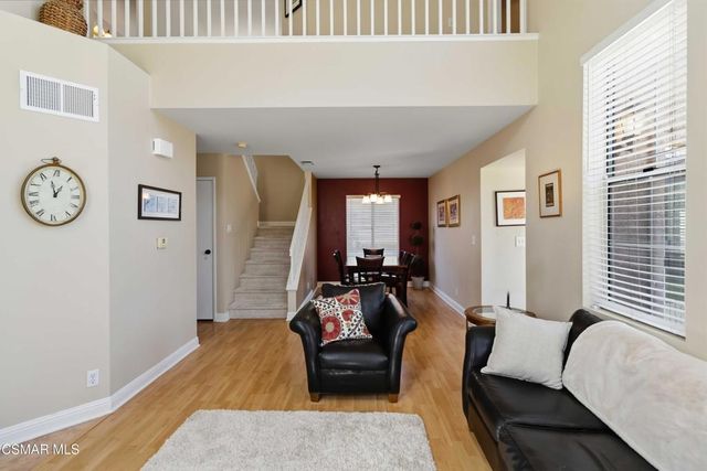 1160 Knottingham Street, Simi Valley, CA 93065