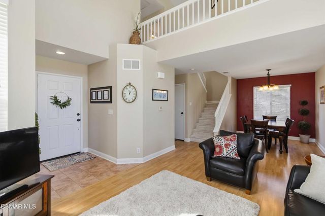 1160 Knottingham Street, Simi Valley, CA 93065