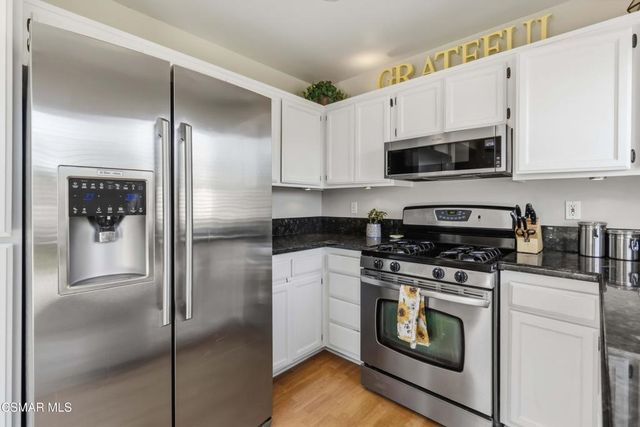 1160 Knottingham Street, Simi Valley, CA 93065