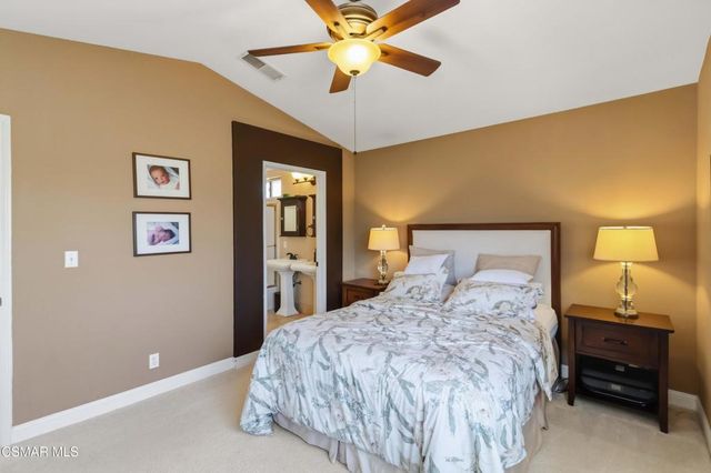 1160 Knottingham Street, Simi Valley, CA 93065