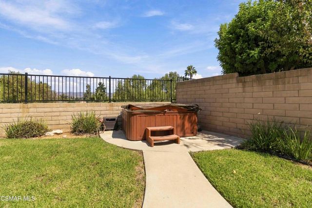 1160 Knottingham Street, Simi Valley, CA 93065