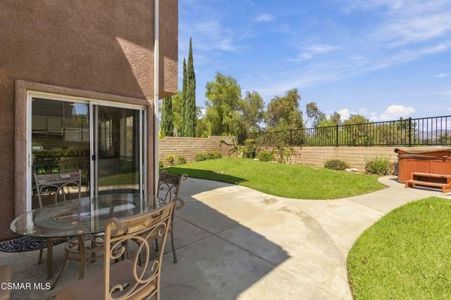 1160 Knottingham Street, Simi Valley, CA 93065