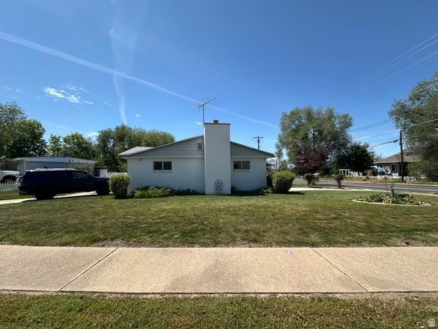 367 HAWTHORNE DR, Layton, UT 84041