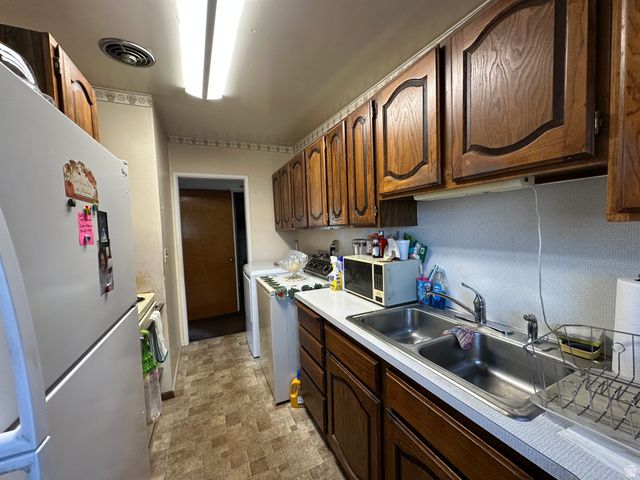367 HAWTHORNE DR, Layton, UT 84041