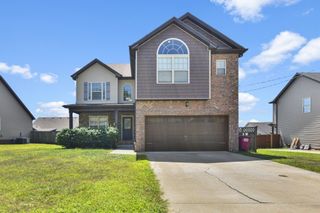 3442 Bradfield Drive, Clarksville, TN 37042