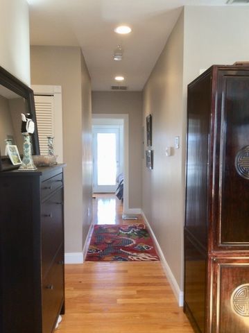 89 Allston St 2, Cambridge, MA 02139