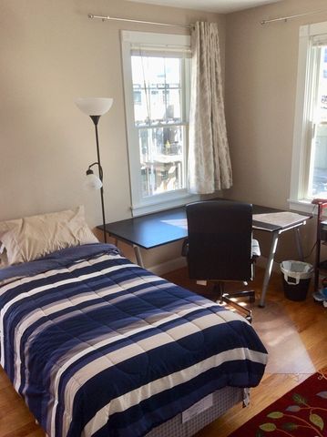 89 Allston St 2, Cambridge, MA 02139