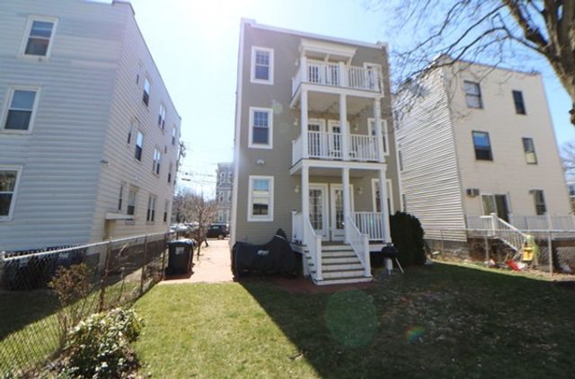 89 Allston St 2, Cambridge, MA 02139