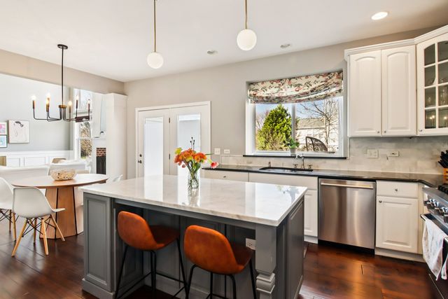 2706 Hamman Way, Aurora, IL 60502