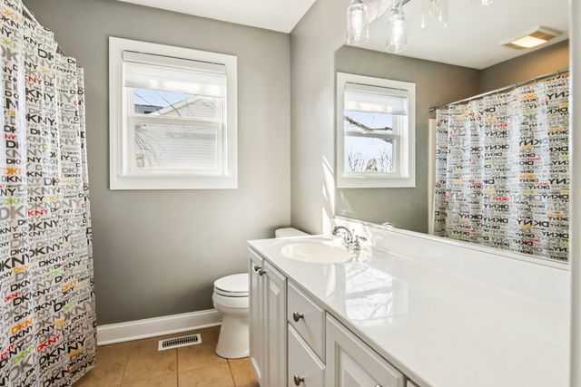 2706 Hamman Way, Aurora, IL 60502