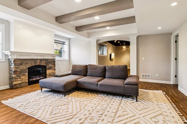 2706 Hamman Way, Aurora, IL 60502