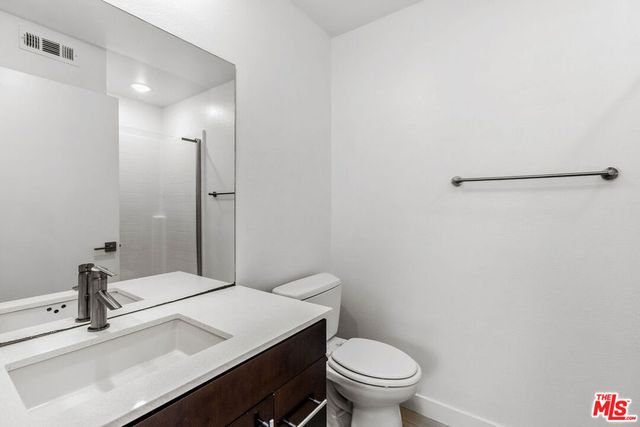 2581 Arvia Street 8, Los Angeles, CA 90065