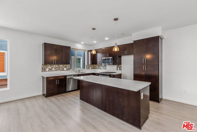 2581 Arvia Street 8, Los Angeles, CA 90065