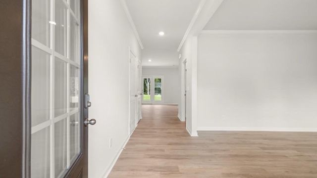 645 Lost Creek Parkway, Dallas, GA 30132