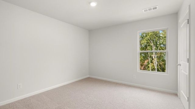645 Lost Creek Parkway, Dallas, GA 30132
