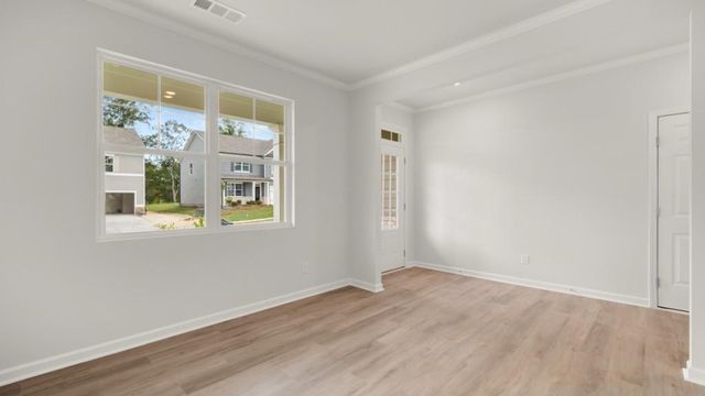 645 Lost Creek Parkway, Dallas, GA 30132