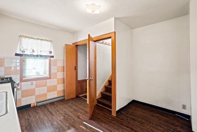 421 Augusta STREET, Racine, WI 53402