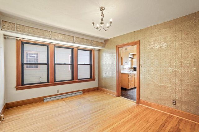 421 Augusta STREET, Racine, WI 53402