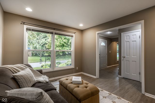 8805 Sawleaf Road, Indianapolis, IN 46260